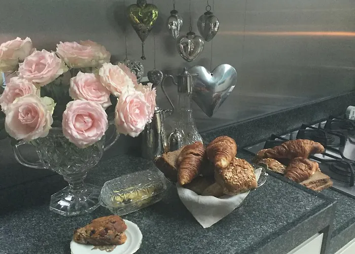 Bed & Breakfast Lux 4*